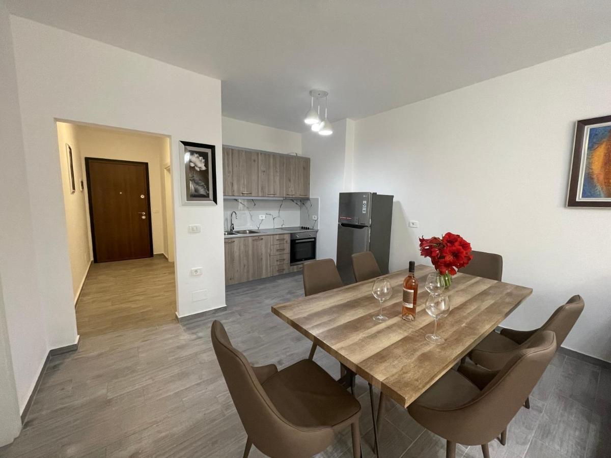 Luxury Sea View Apartaments Sarandë 외부 사진