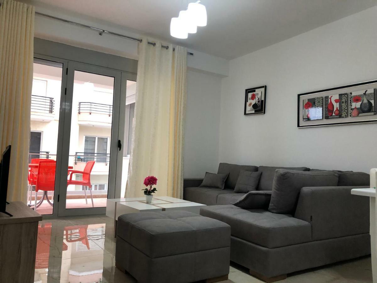 Luxury Sea View Apartaments Sarandë 외부 사진