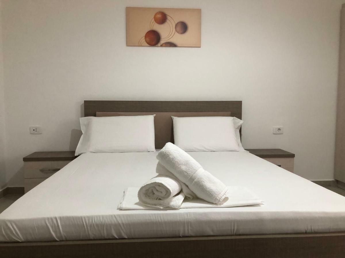 Luxury Sea View Apartaments Sarandë 외부 사진