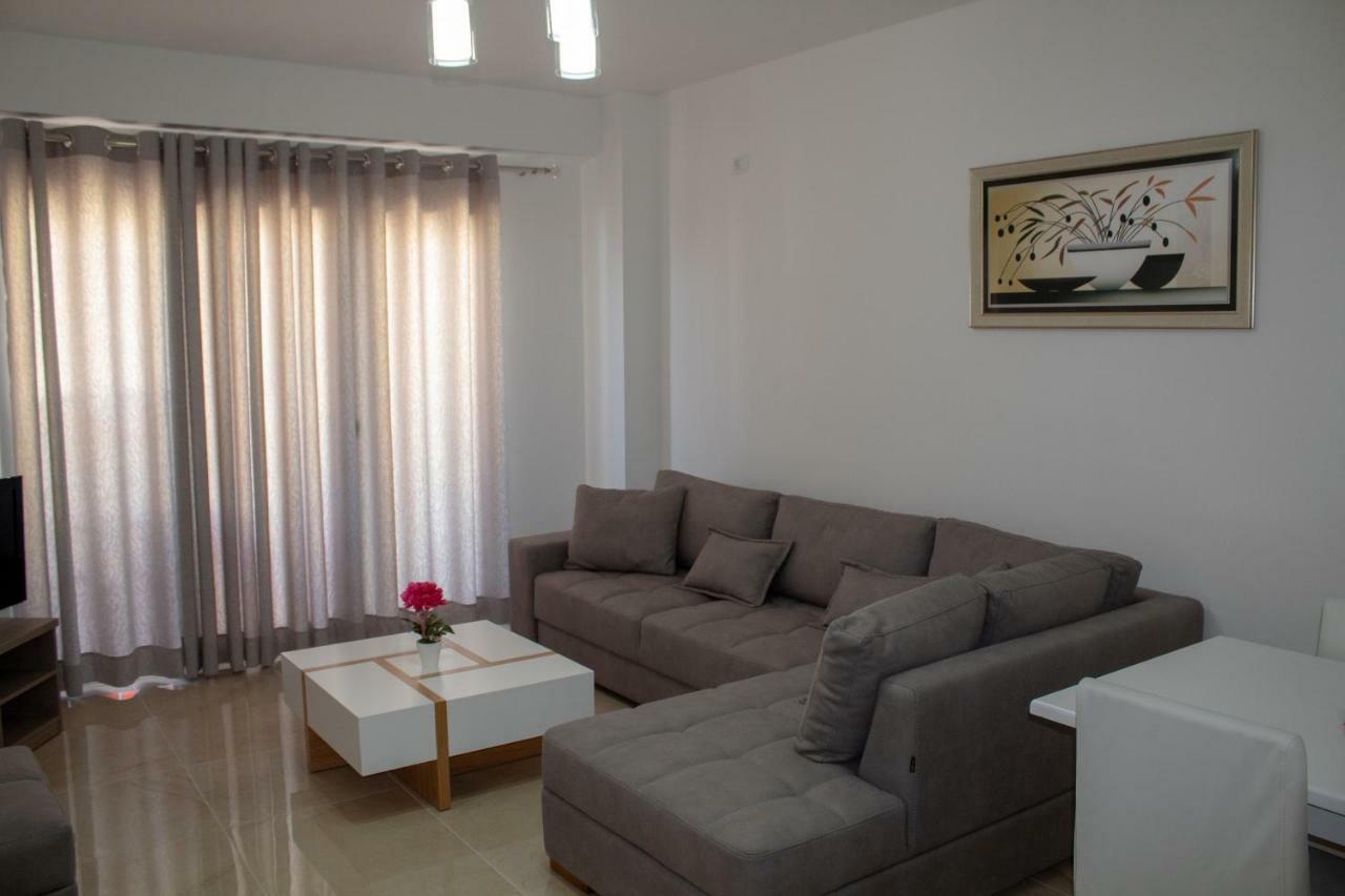 Luxury Sea View Apartaments Sarandë 외부 사진